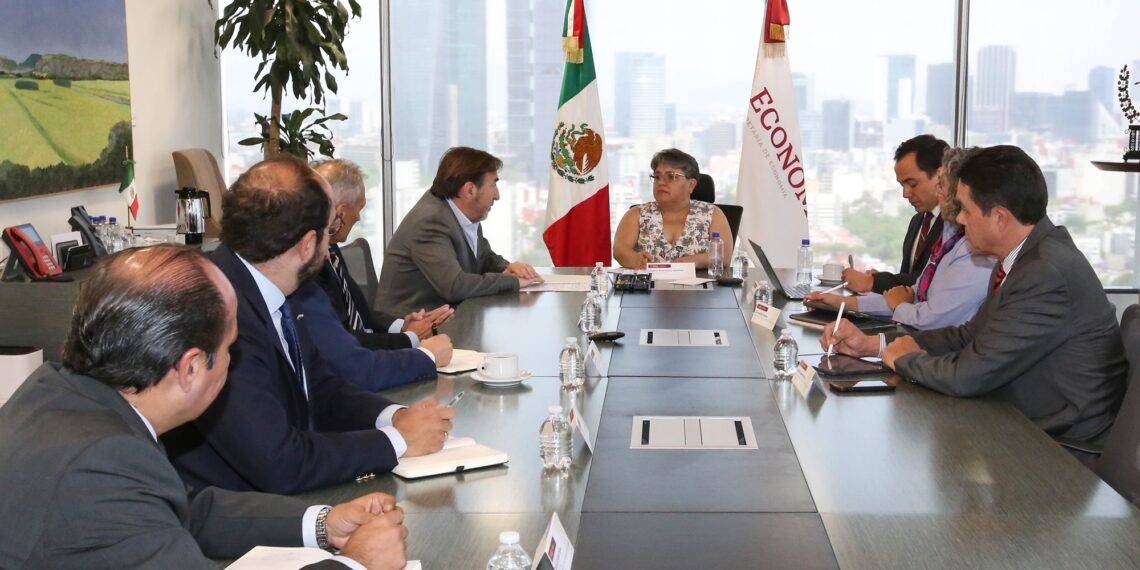 La industria de aparatos eléctricos y electrónicos, sector estratégico en la política industrial de México: Secretaría de Economía