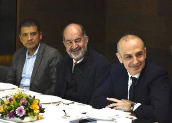 ANFAD-CONUEE: Eficiencia energética y aprovechamiento de energía solar térmica