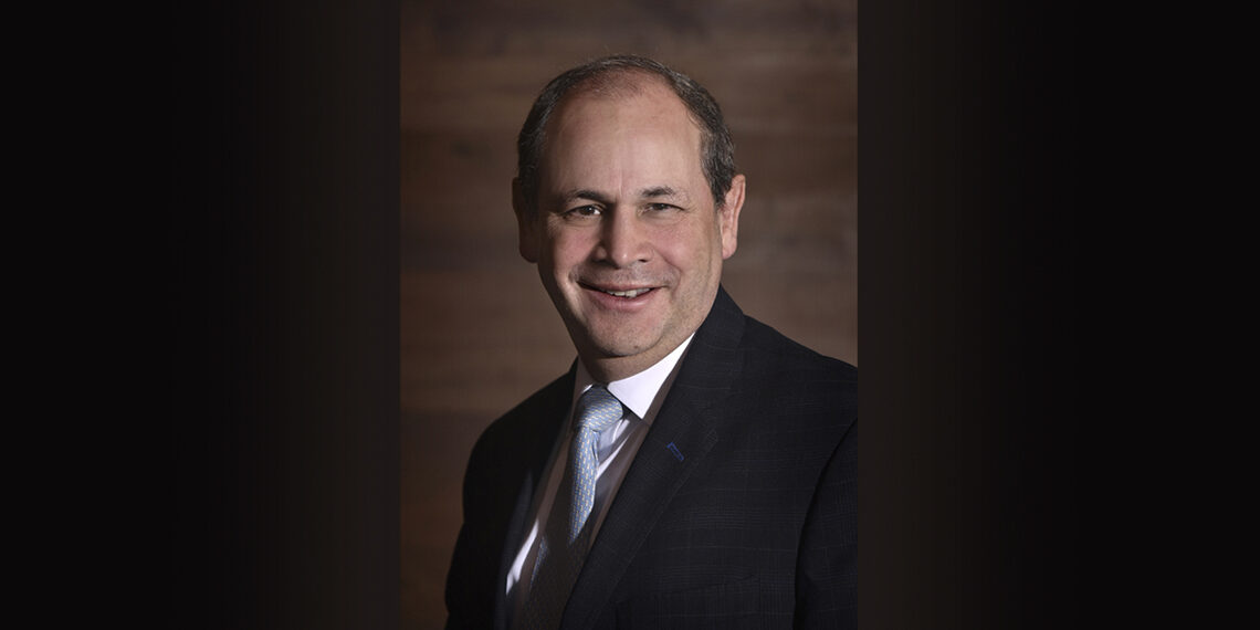 Trabajamos arduamente en el desarrollo de normas